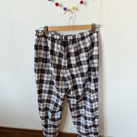 "Black and white plaid pants, size 12. Brand unknown. - Picture 3 of 3